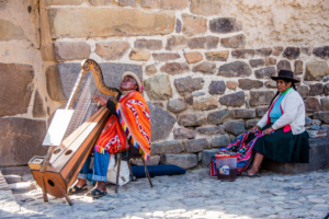 006-Peruvian guy playing Harp